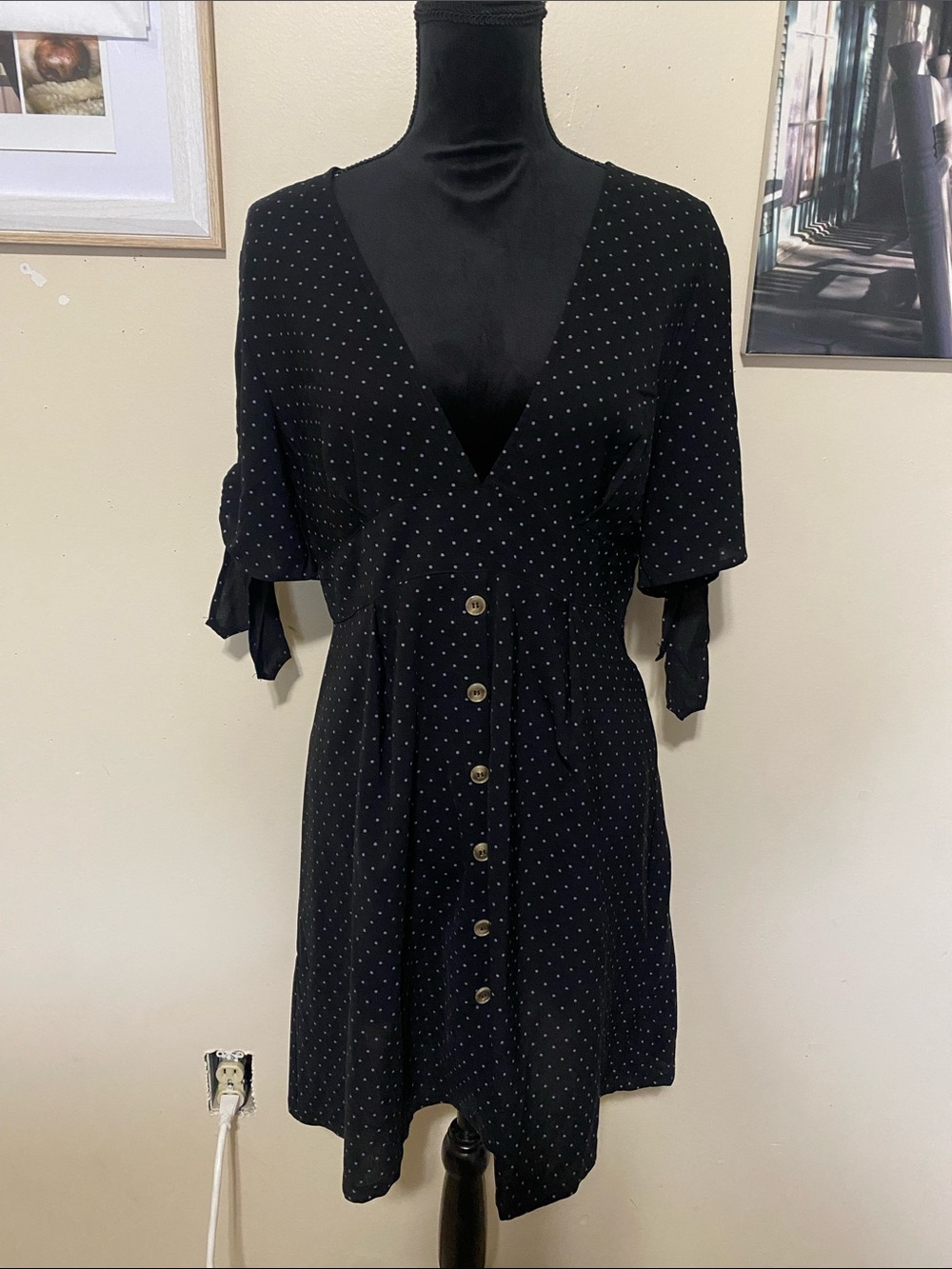 Women's Black Polka Dot Faux Button-Front Keyhole Sleeve Dress Sz Med